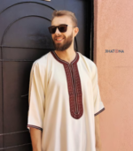 Élégant qamis marocain blanc